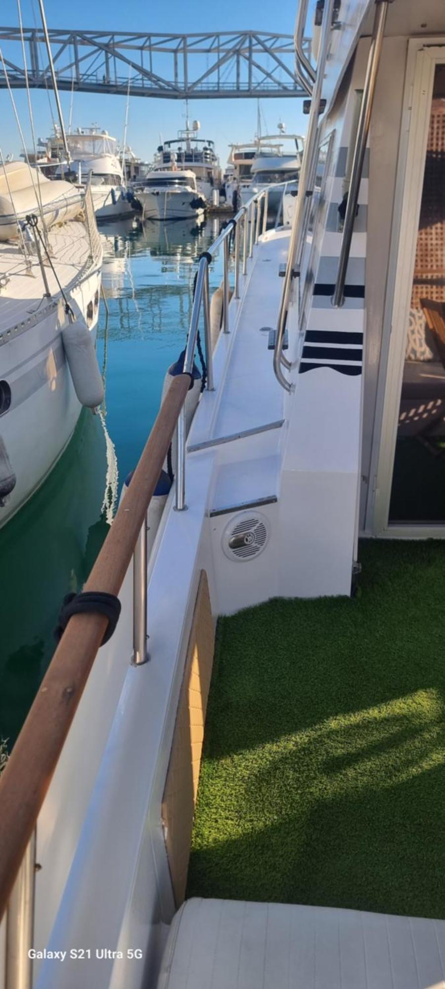 Beautiful And Comfy Boat In With Boat Tour Option Botel Barcellona