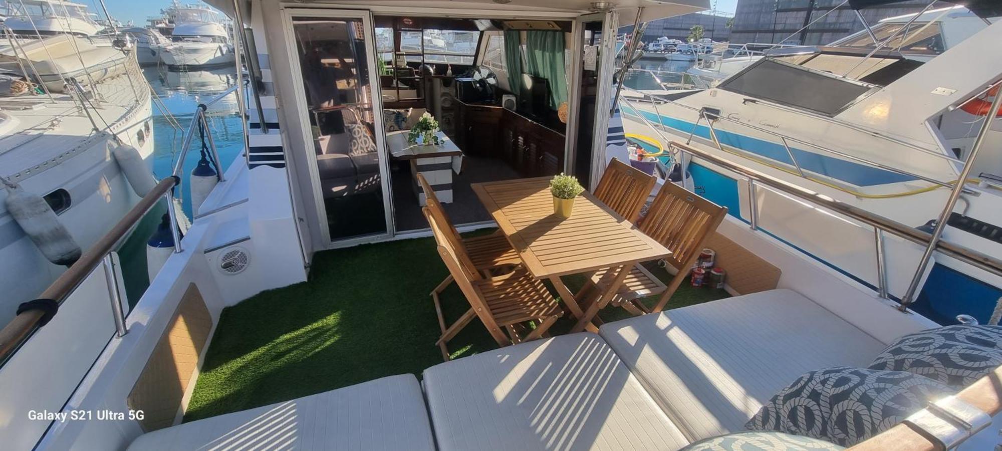 Beautiful And Comfy Boat In With Boat Tour Option Botel Barcellona